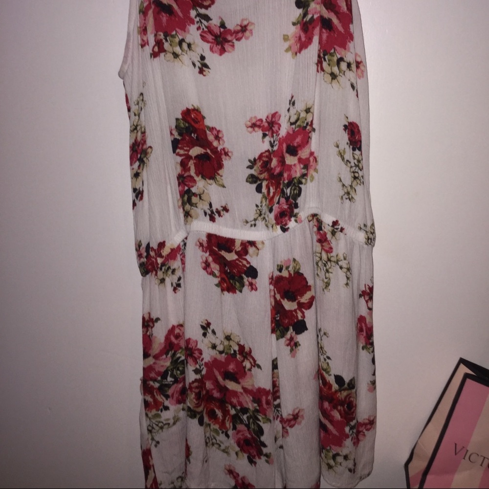 Romper 🎀 - Picture 4 of 4